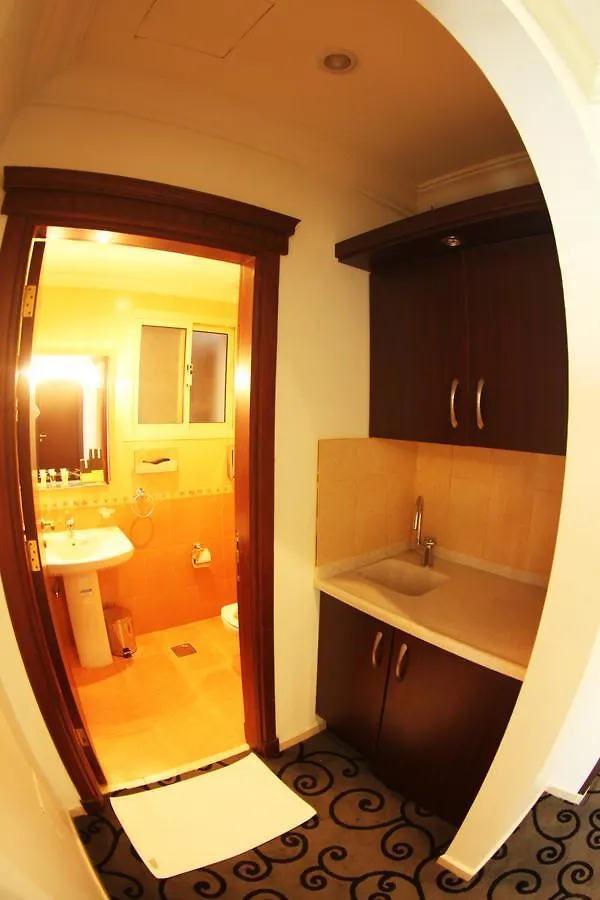 Al Andalus Tolen Hotel ジェッダ 3*,
